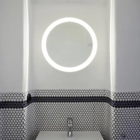 Stajnhaus ゲストハウス ミクロフ