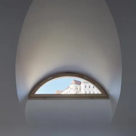 Stajnhaus Gasthuis Mikulov