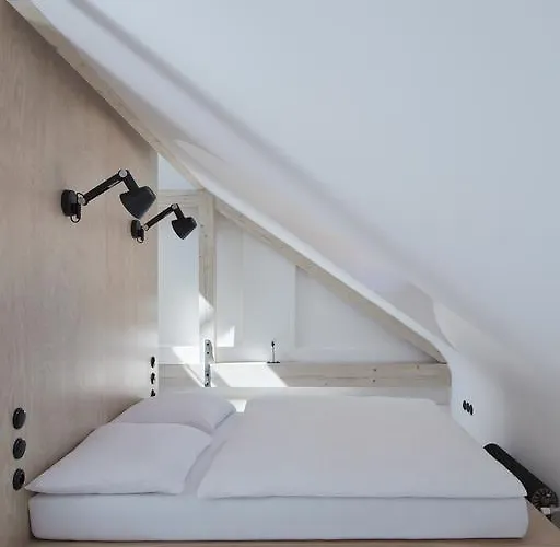 Stajnhaus Vendégház 4*