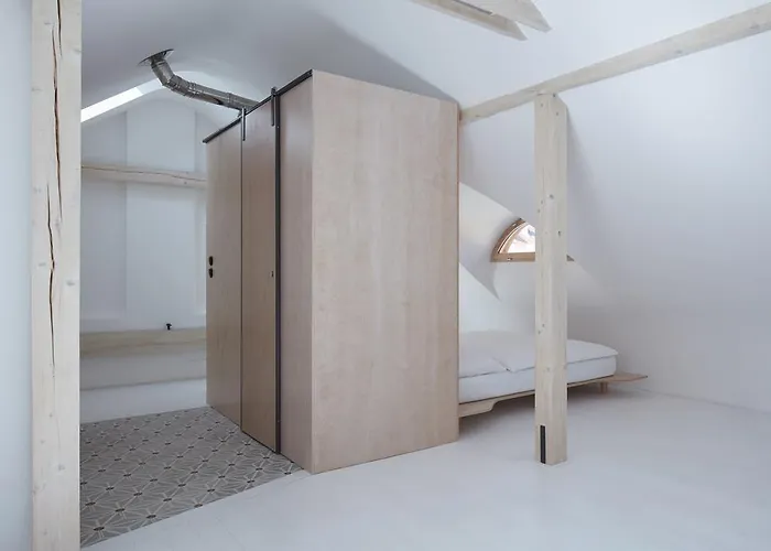 Stajnhaus 4* Mikulov