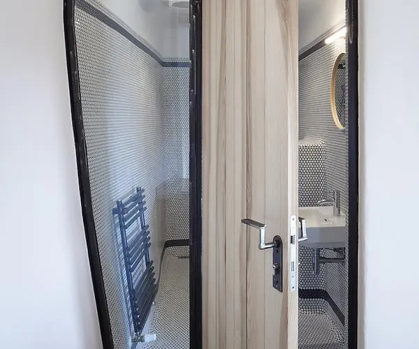 Stajnhaus 4*